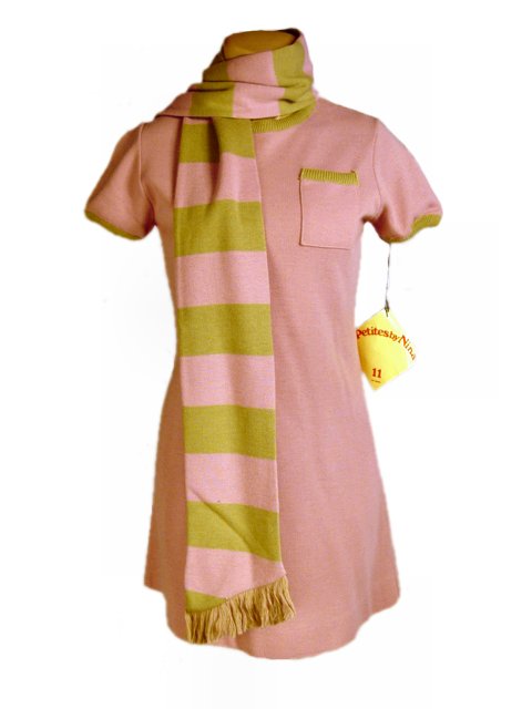 MAUVE KNIT MINI DRESS w/ MATCHING SCARF 1970S